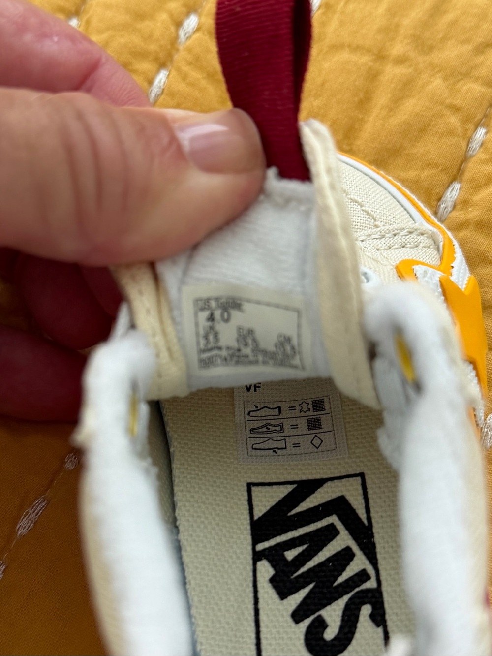 Vans Kids High-Top Sneakers in Cream with Pink & Yellow Accents size 4 never wor - Picture 4 of 5